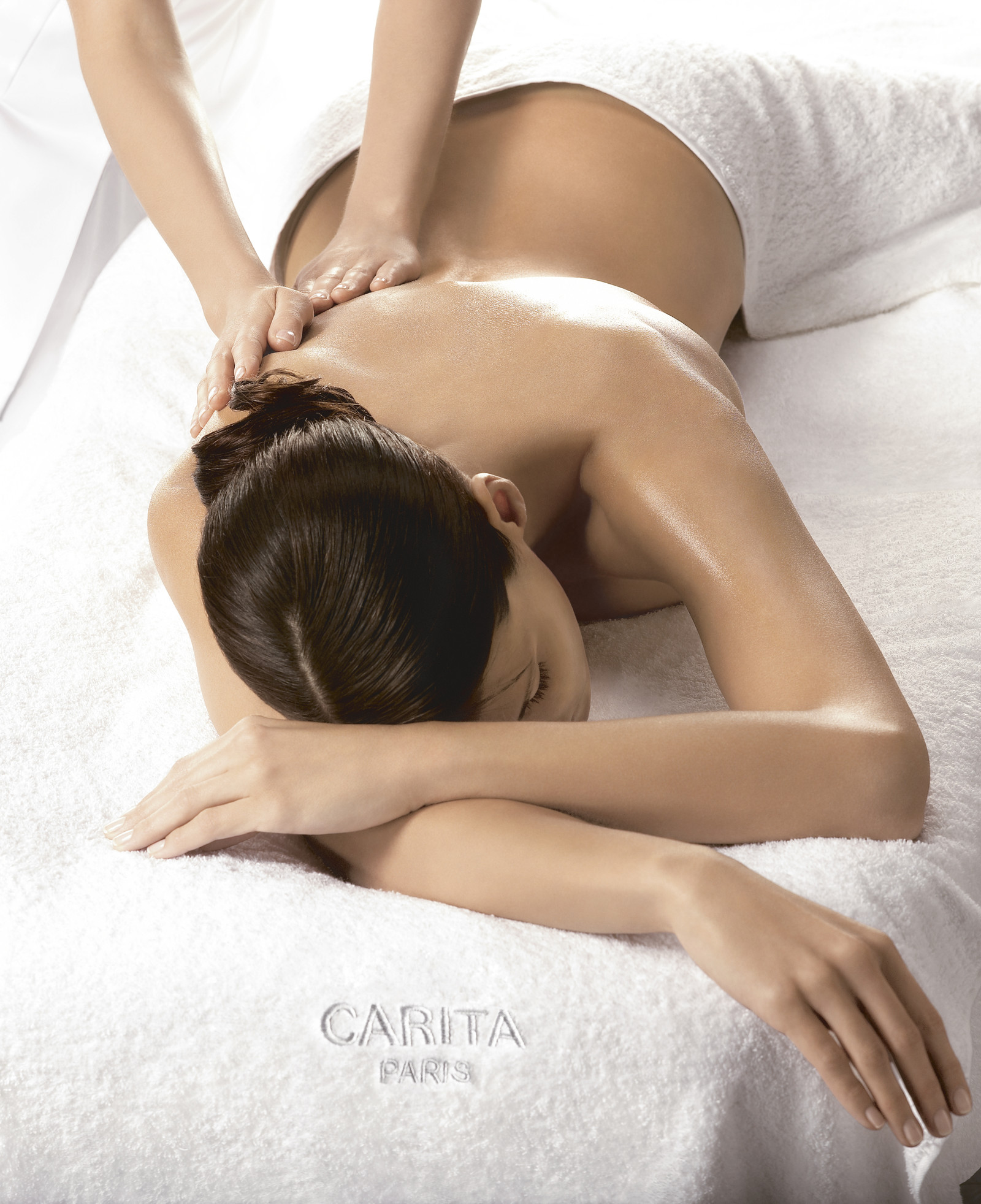 Jean-Charles RECHT - Photographe Beauté - PARIS - CAMPAGNE CARITA